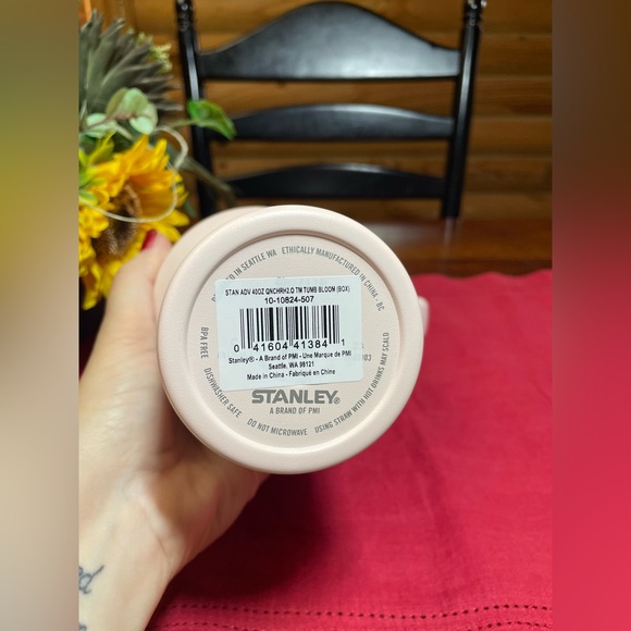 BLOOM Stanley 40oz Tumbler - Picture 3 of 7